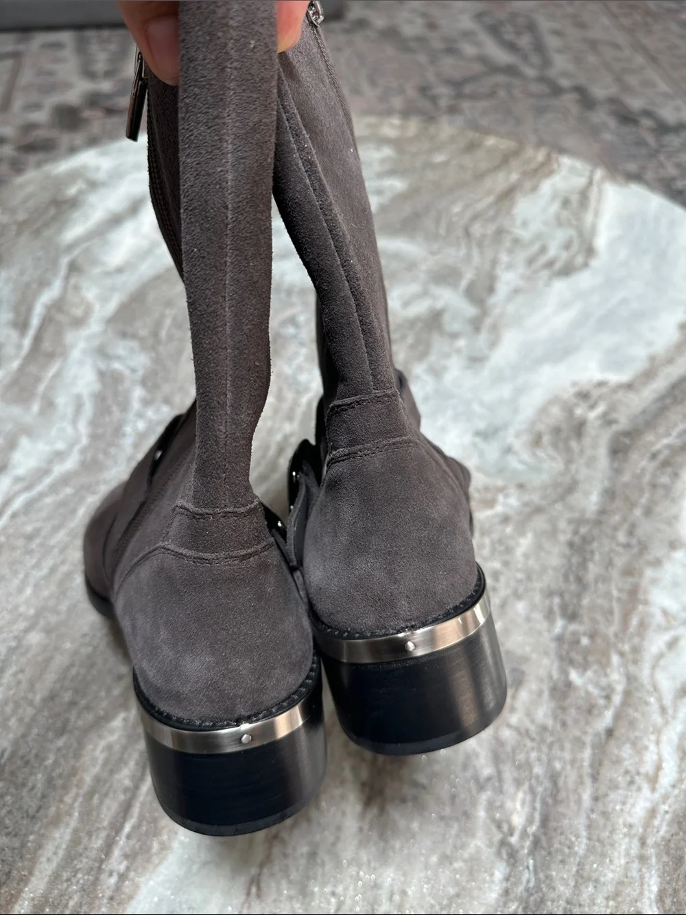 NEW Vince Camuto VC-Windy Motorcycle Suede Ankle Boots Womens Sz 8.5 Tuscan Gra